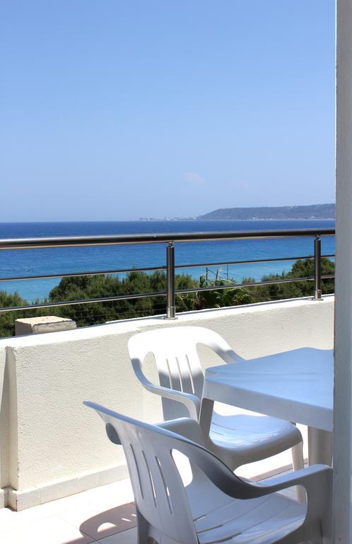 Sea Melody Beach Hotel Apartments 이알리소스 객실 사진