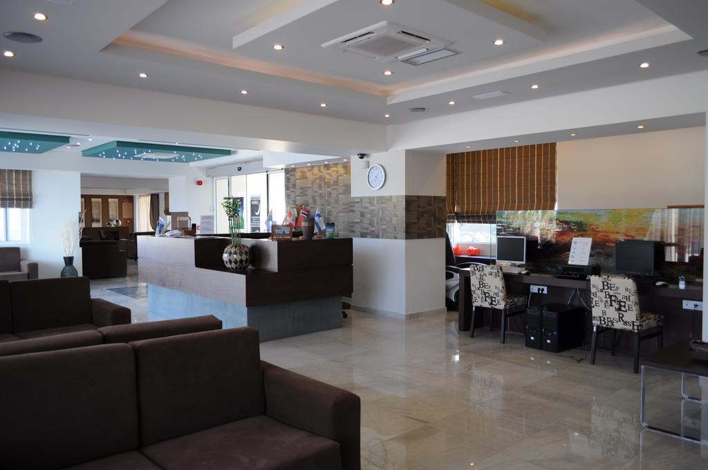 Sea Melody Beach Hotel Apartments 이알리소스 외부 사진