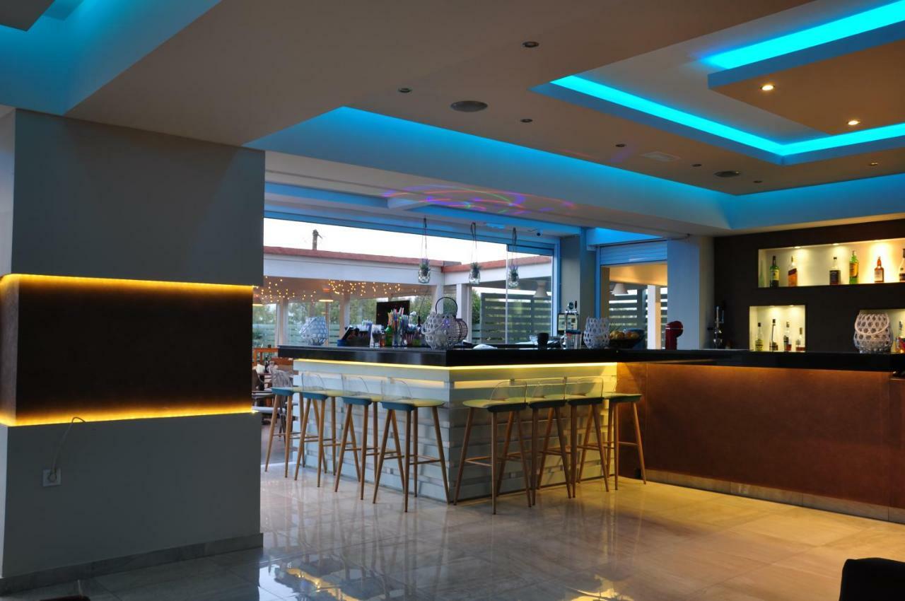 Sea Melody Beach Hotel Apartments 이알리소스 외부 사진